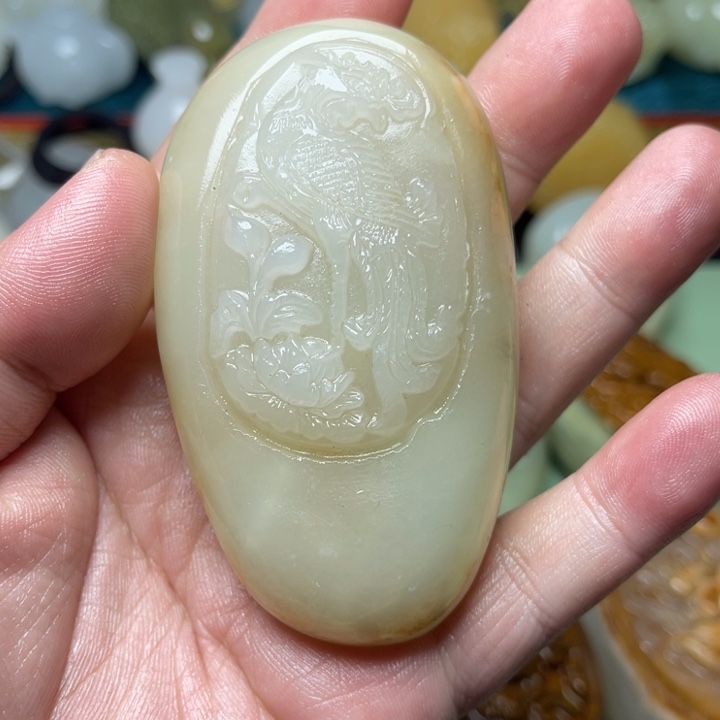 石材天然方解石手把件不退换