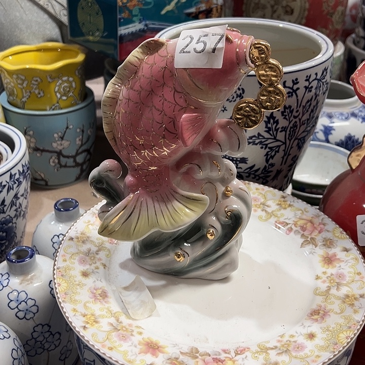 瓷片21厘米瑕。。。。。。。。。。。。。。。