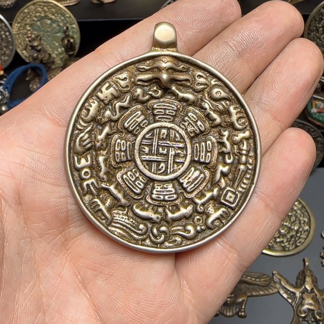 泥塑精品小元素品相完美