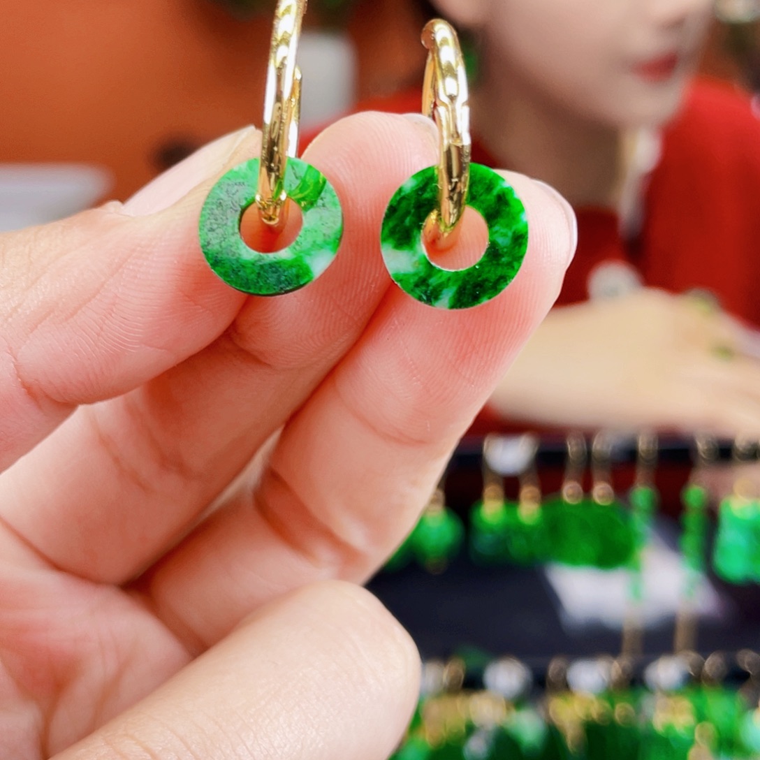 翡翠未镶嵌耳饰饰品