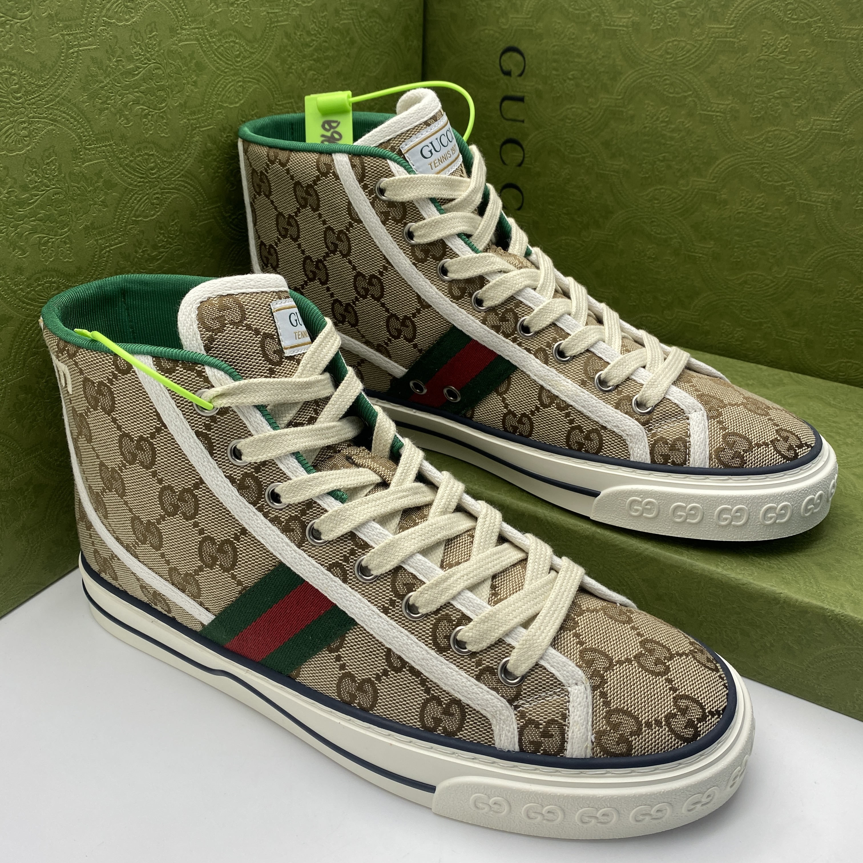 未使用 GUCCI/古驰 40欧码 1977乌木色高帮板鞋双G帆布/全新
