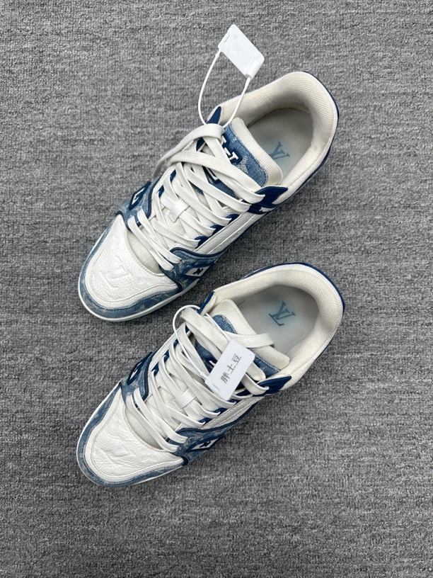 90新 LouisVuitton/路易威登 43 lv trainer 白蓝牛仔板鞋 9新