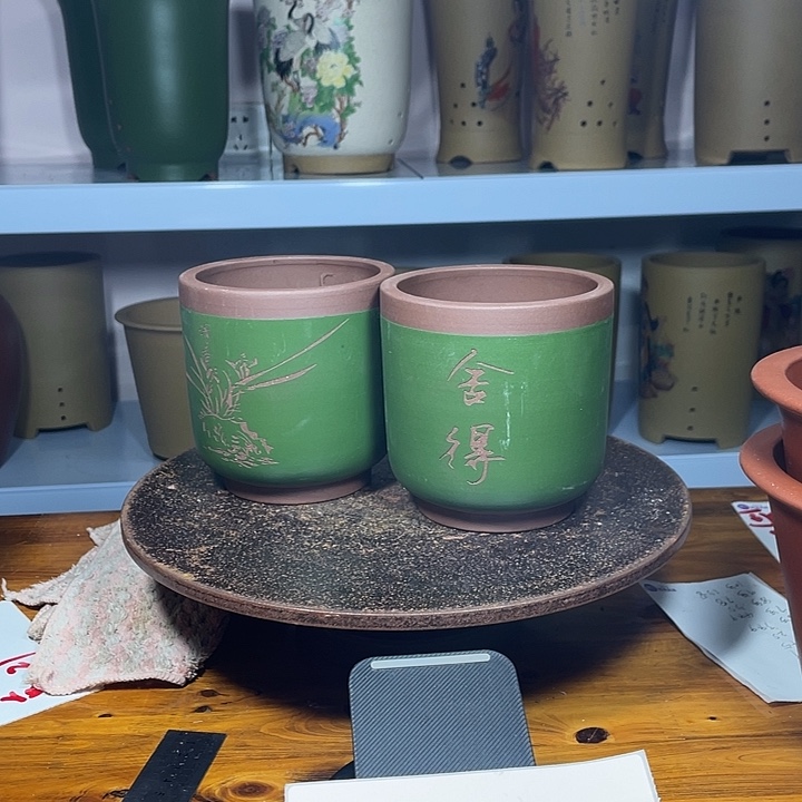 紫砂花盆我也不知道我在想什么