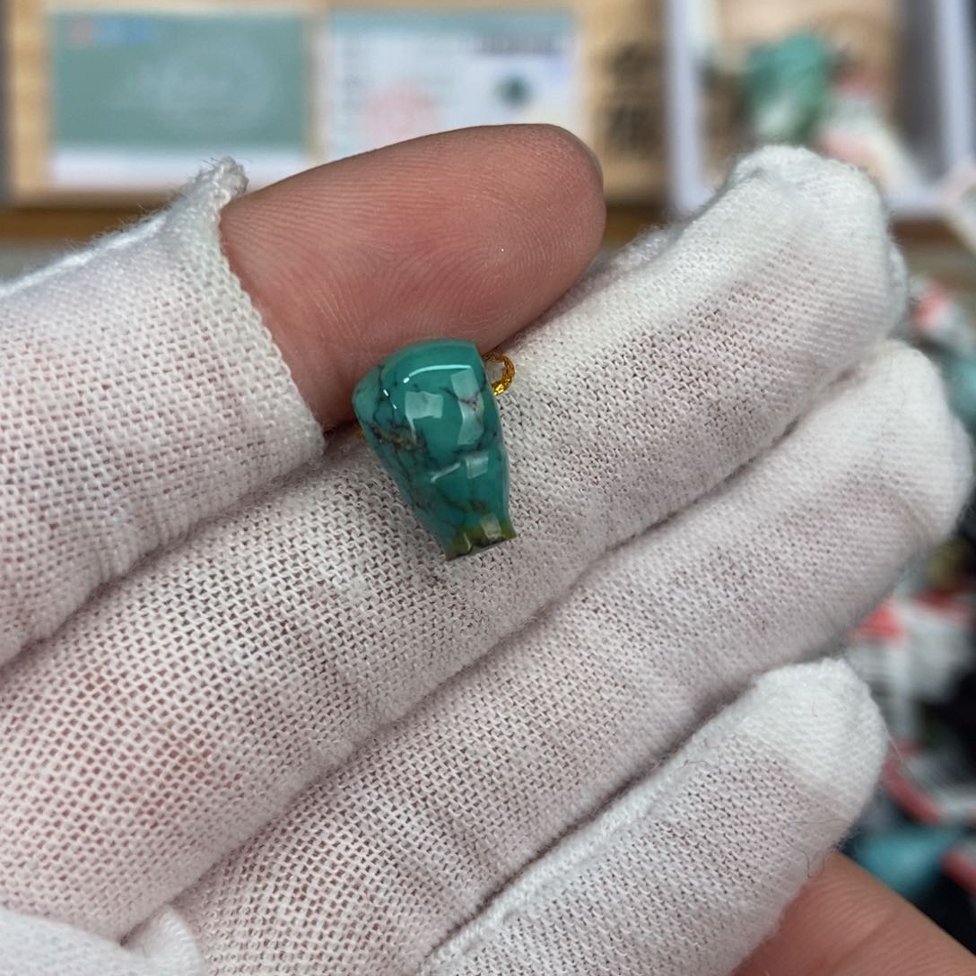 绿松石珠宝奇石未镶嵌