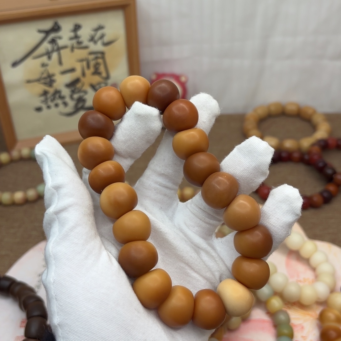 菩提根/象牙果吊坠18干磨瑕疵落地果肠515