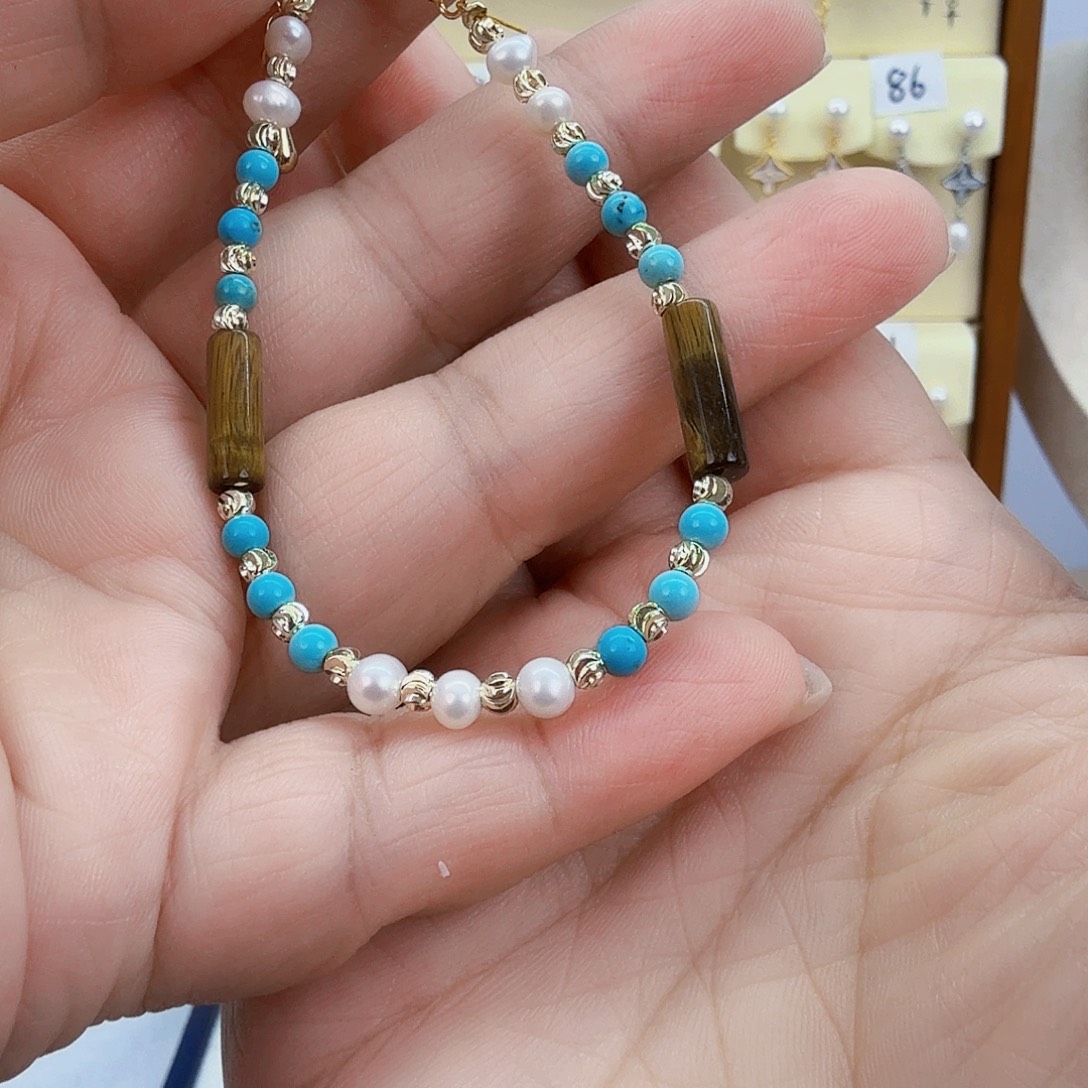 淡水珍珠耳饰未镶嵌