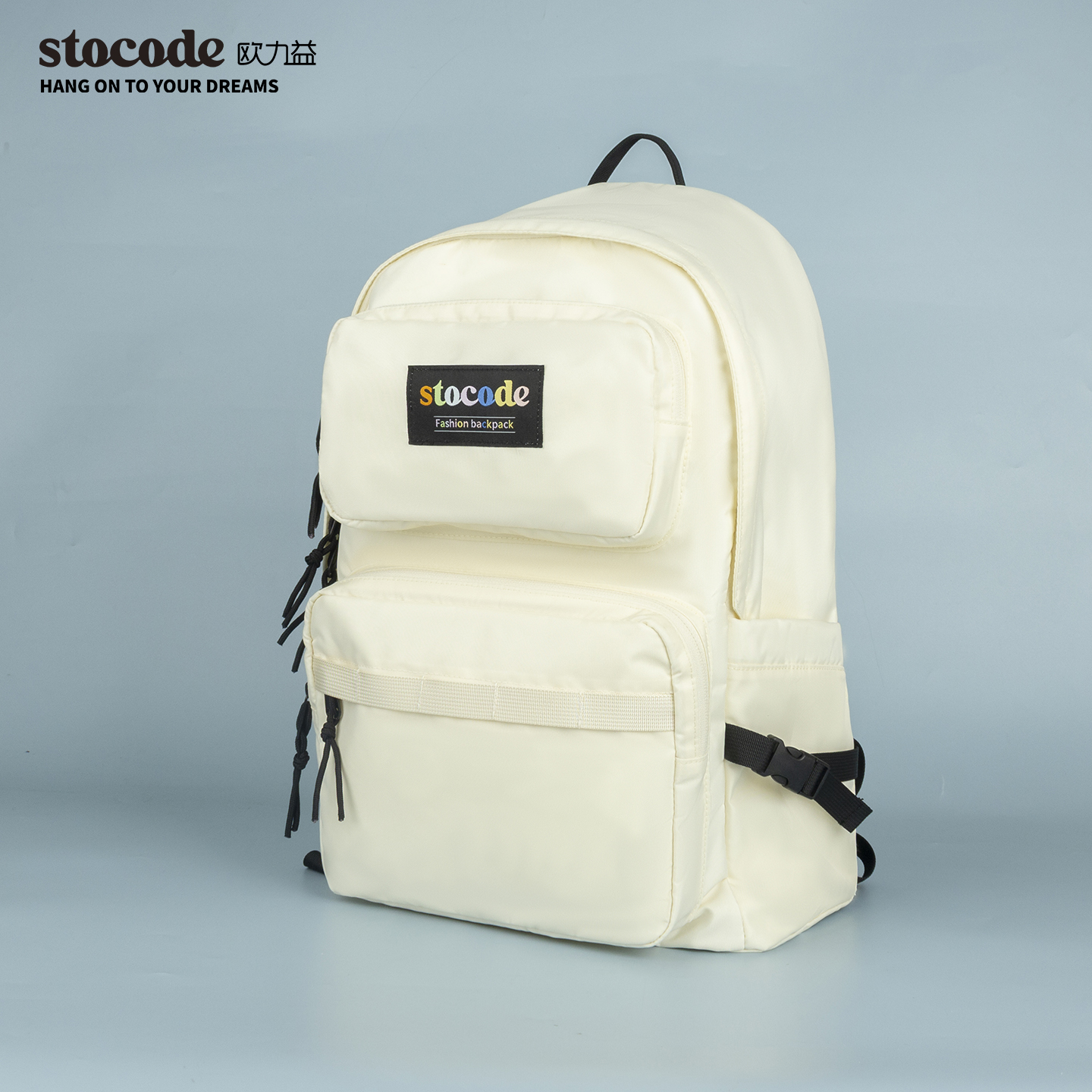 学生背包轻便双肩包户外新款适合初高中生旅行使用简约休闲