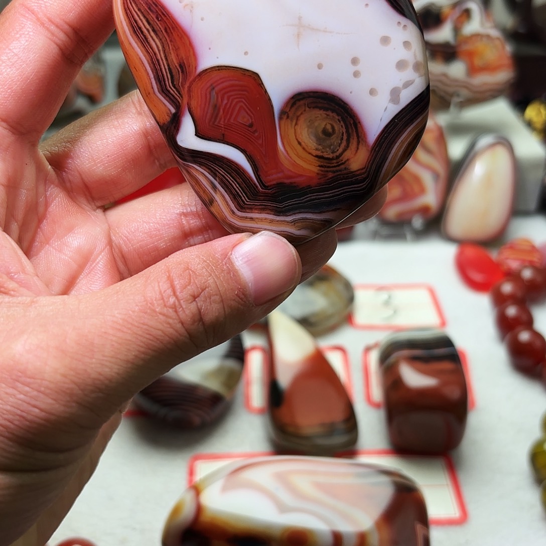 玛瑙/玉髓未镶嵌颈饰