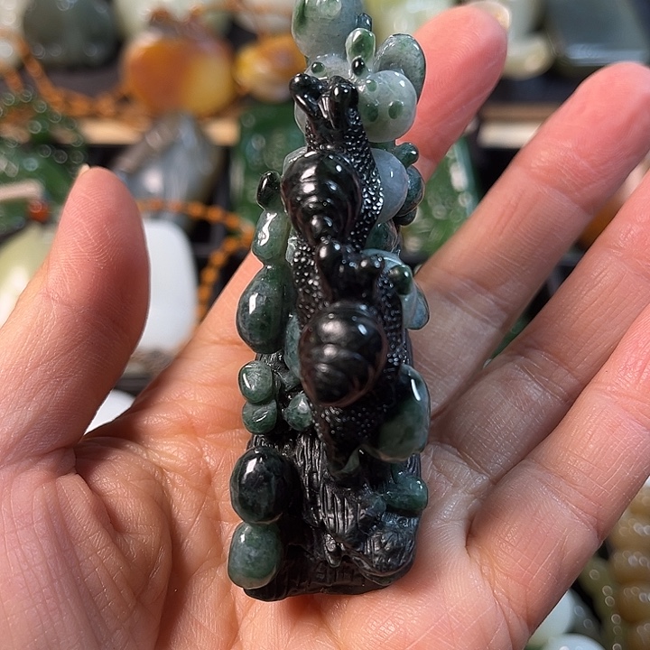 翡翠未镶嵌摆件天然翡翠