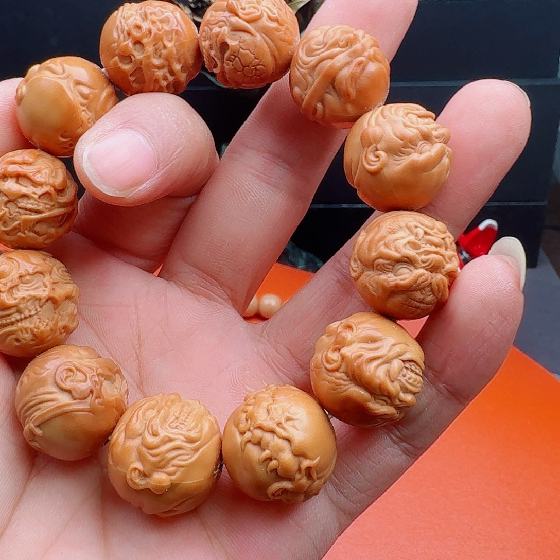 吊坠猴头核桃满贯