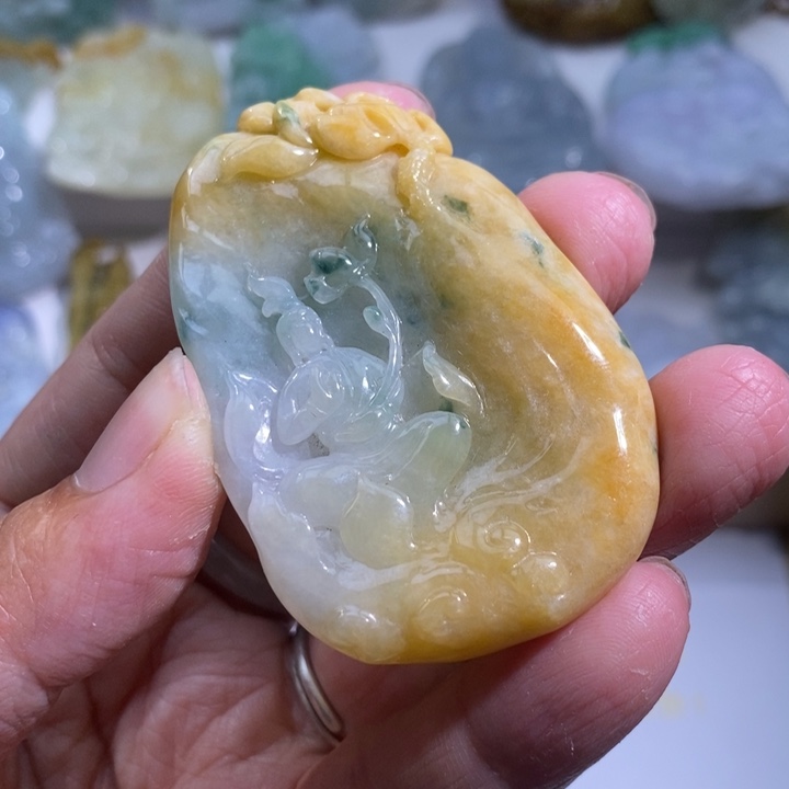 【闪购商品】颈饰未镶嵌翡翠观音
