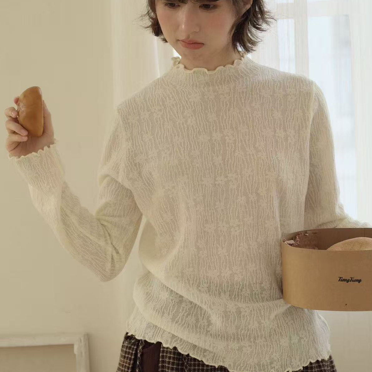 冬季2025新款女装法式长袖上衣设计感小众慵懒针织衫时尚显瘦7546