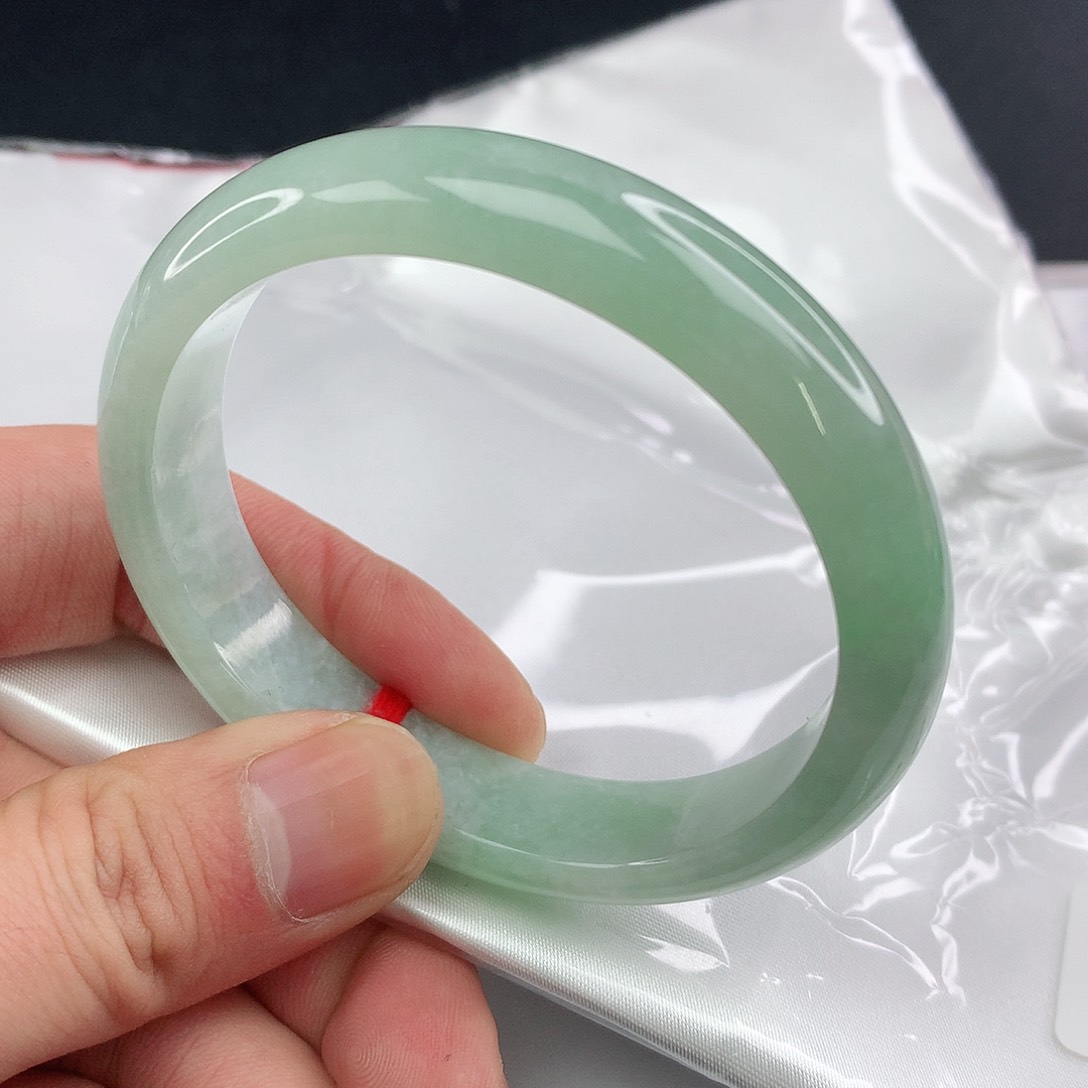 翡翠手镯未镶嵌2801圈56