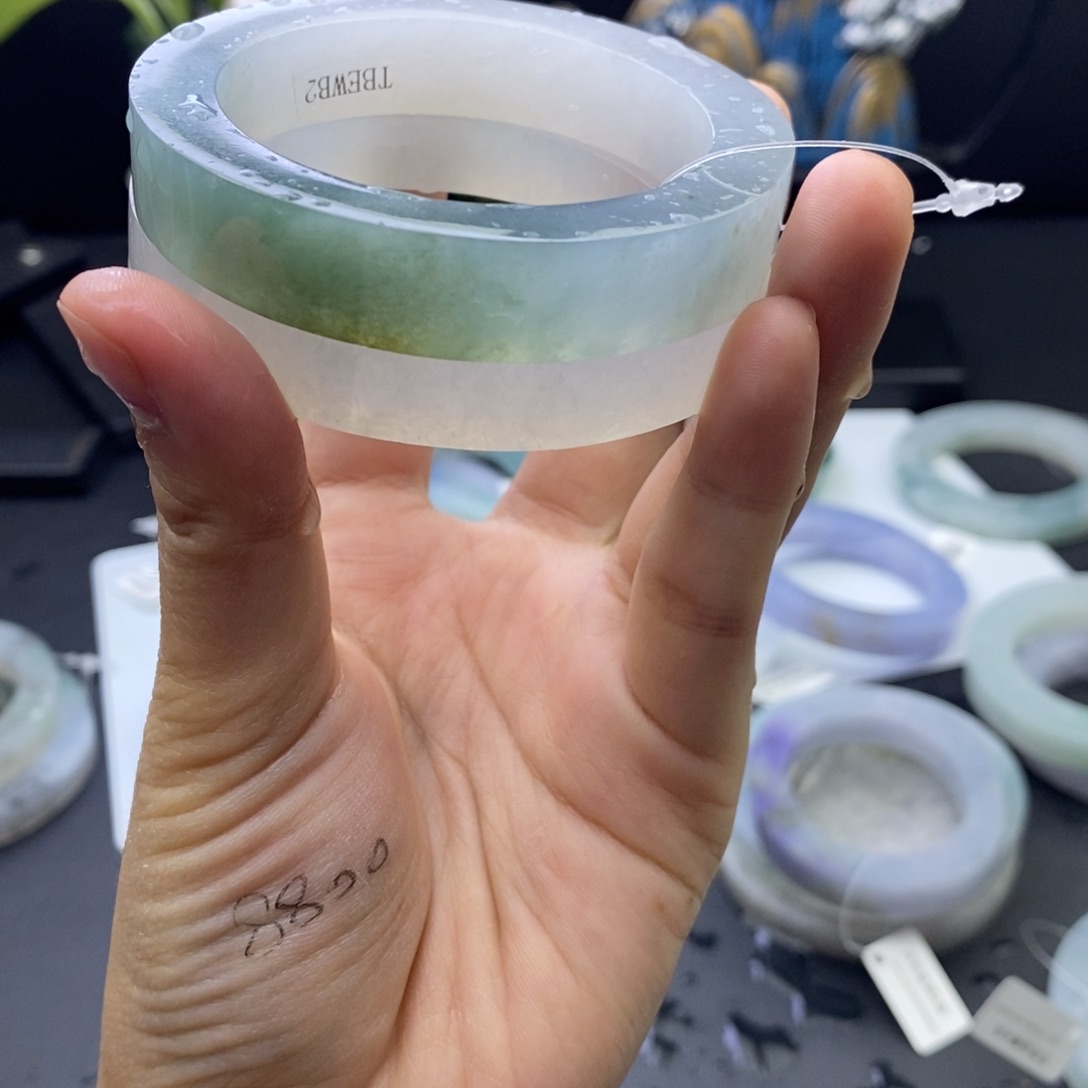 定制翡翠翡翠未镶嵌