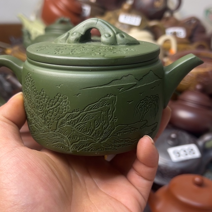 紫砂茶壶紫砂壶扭裂底部铁质