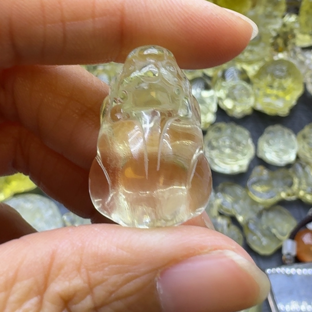 未镶嵌珠宝半成品水晶