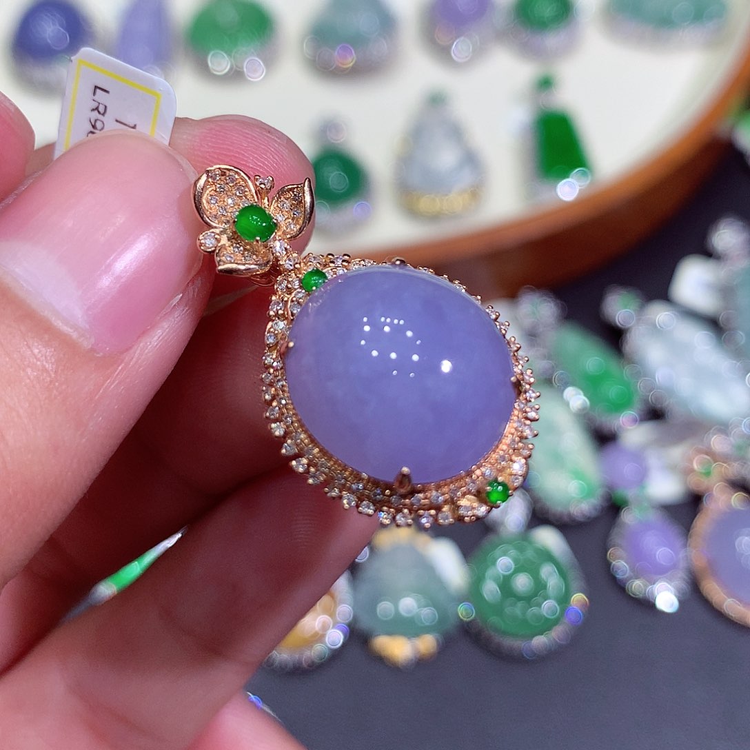 翡翠吊坠(不含链)18K金镶嵌