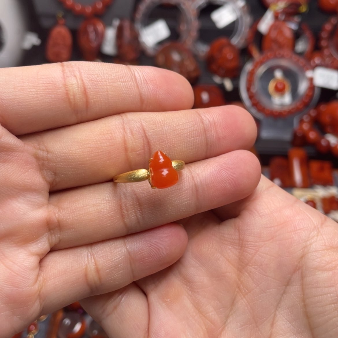 【闪购商品】银S925镶嵌冰红葫芦戒指南红玛瑙