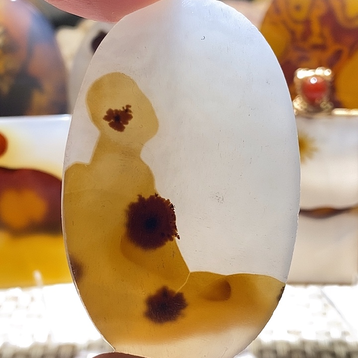 玛瑙/玉髓未镶嵌颈饰