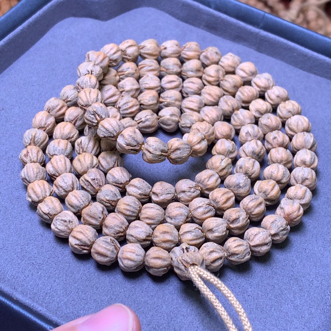 米***墨柏香籽/百香籽吊坠