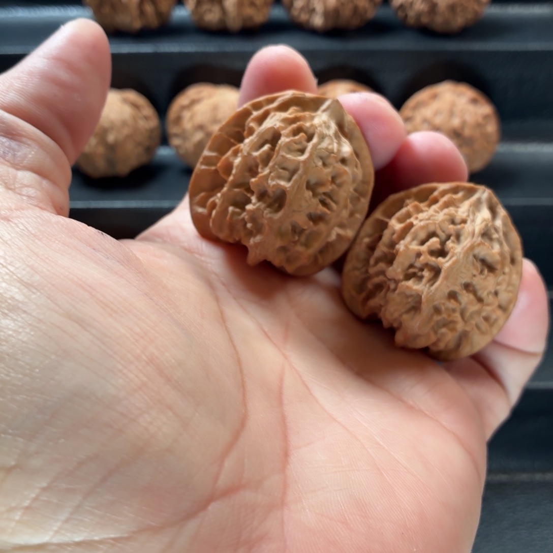 L****把件桃核山地老树苹果园38