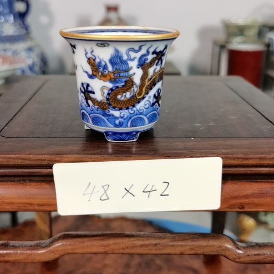 手工手绘釉盆大徳堂