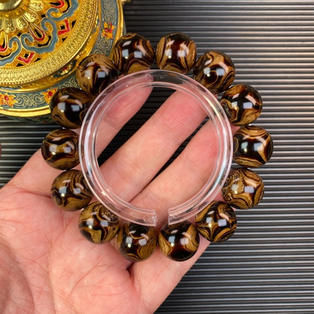 2A级海柳1.6千层叉纹血柳根雕工艺