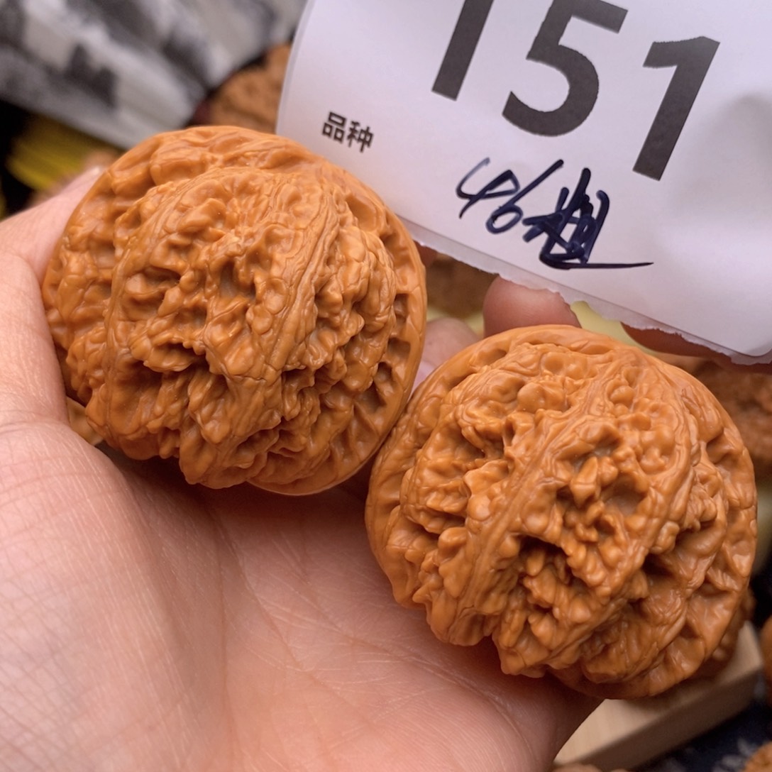 文玩核桃把件151号46粗筋