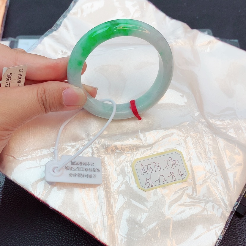 【闪购商品】翡翠手镯未镶嵌天然缅甸翡翠A货