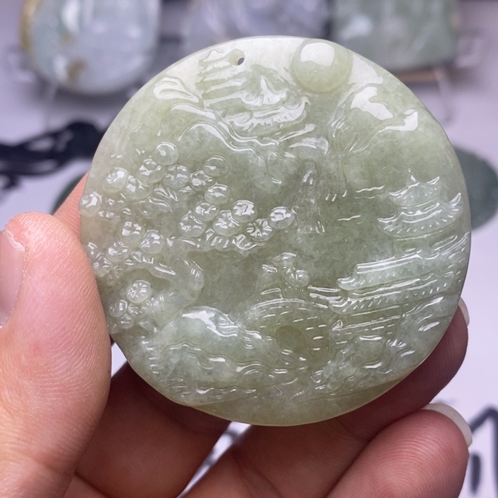 翡翠未镶嵌颈饰翡翠