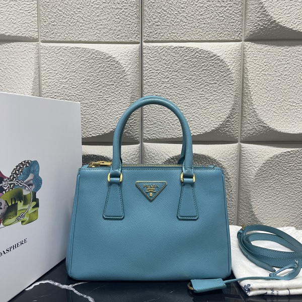 95新/普拉达/包包/市场价22900/250309CZ0022