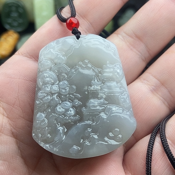 和田玉（糖玉）未镶嵌颈饰