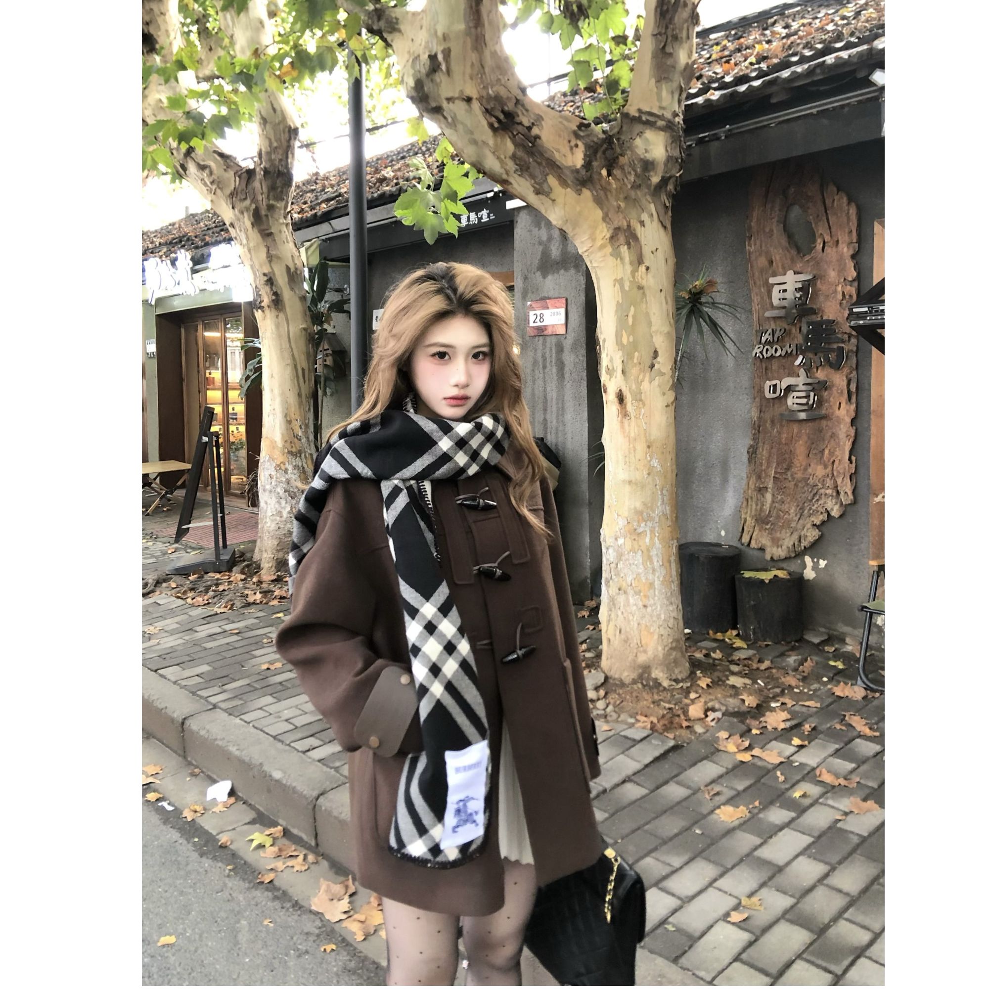 麻吉麻吉mochi【唐顿庄园】翻领美拉德牛角扣宽松加厚百搭毛呢外套