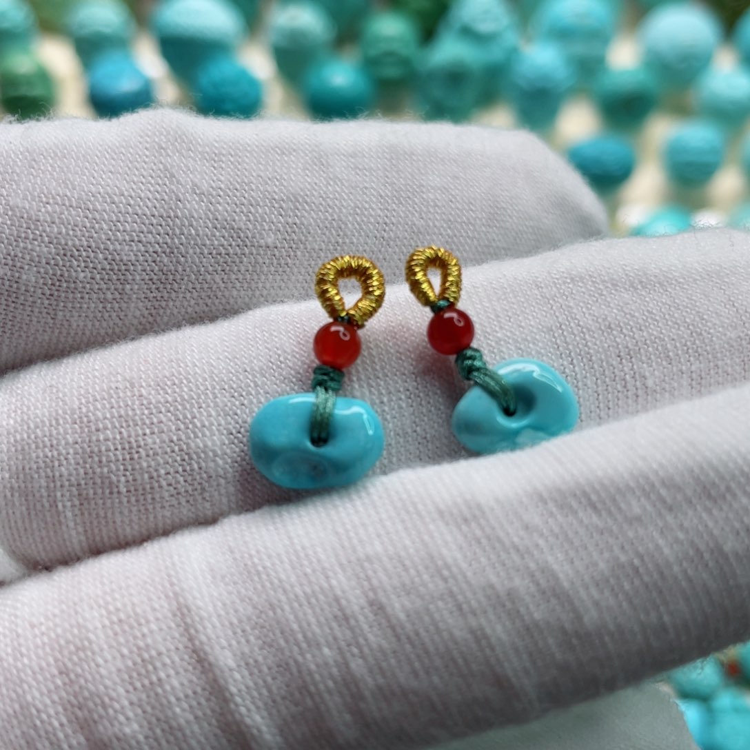 南红玛瑙颈饰未镶嵌