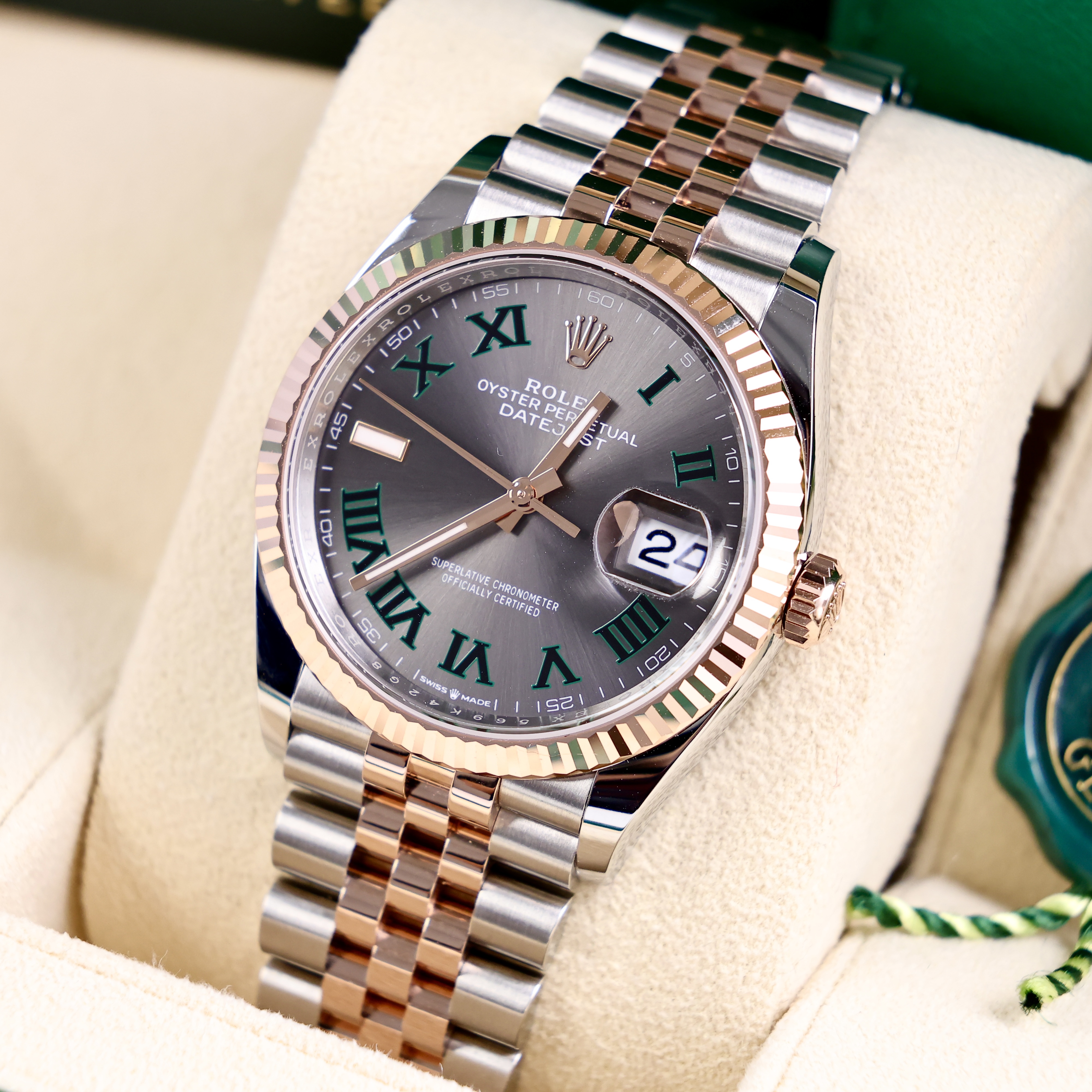 95新 Rolex/劳力士 126231日志温布顿绿萝面 五珠链2025年1月保卡