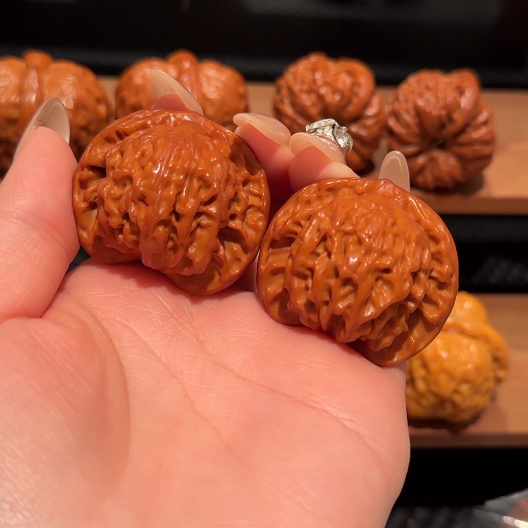 文玩核桃吊坠野生珊瑚纹39 精品539