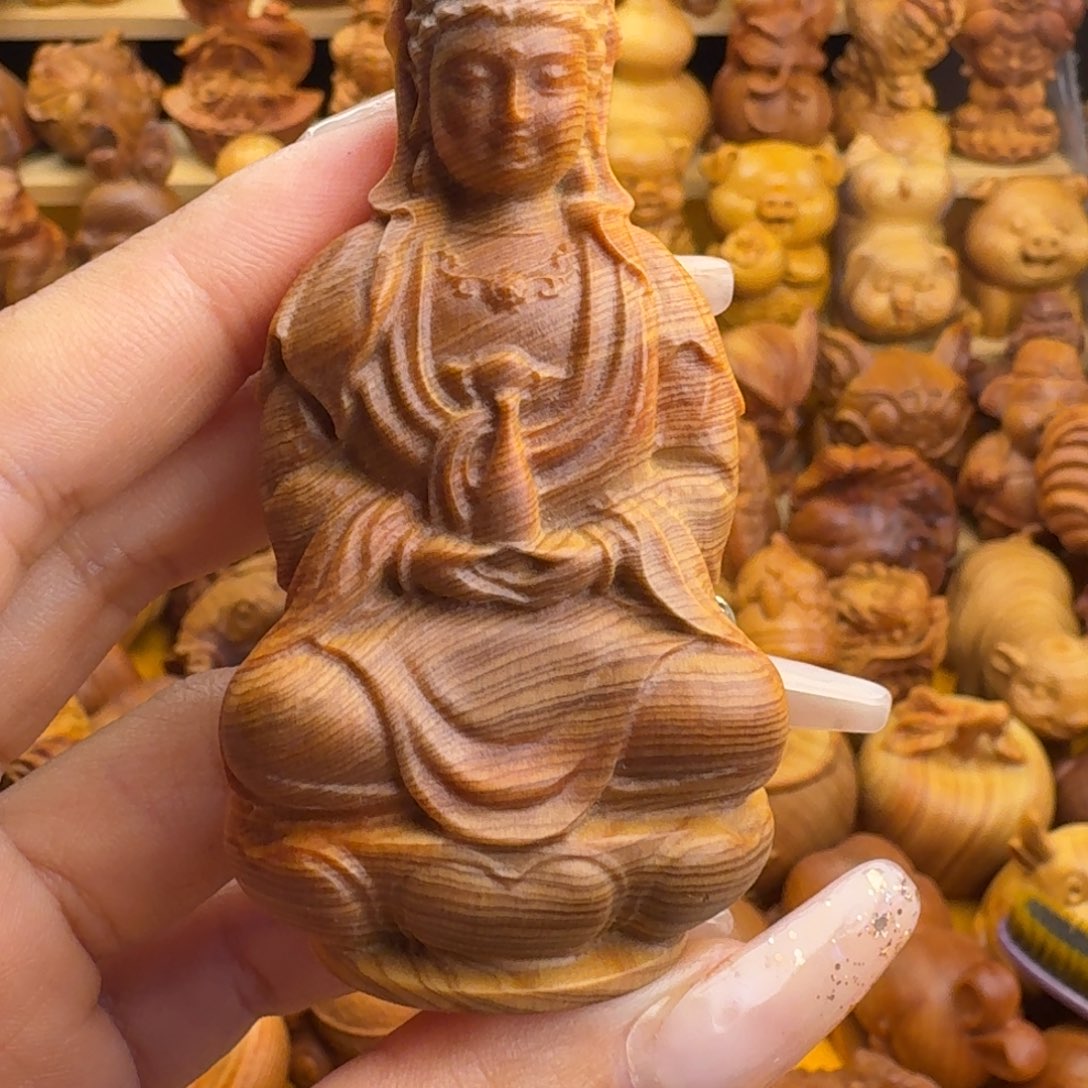 唯***一柏木（崖柏）崖柏观音，一物一拍