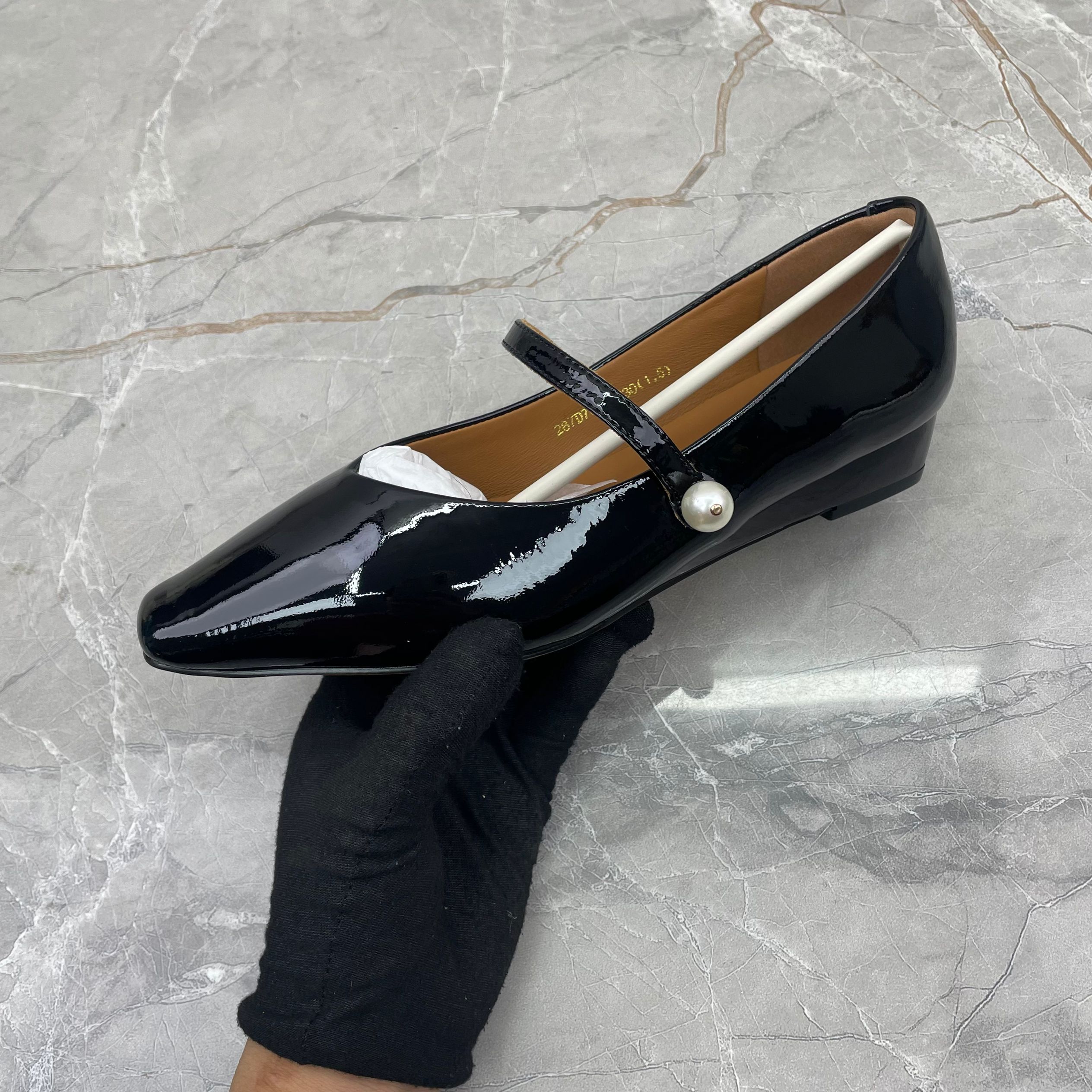 单鞋女（牛皮）d7891