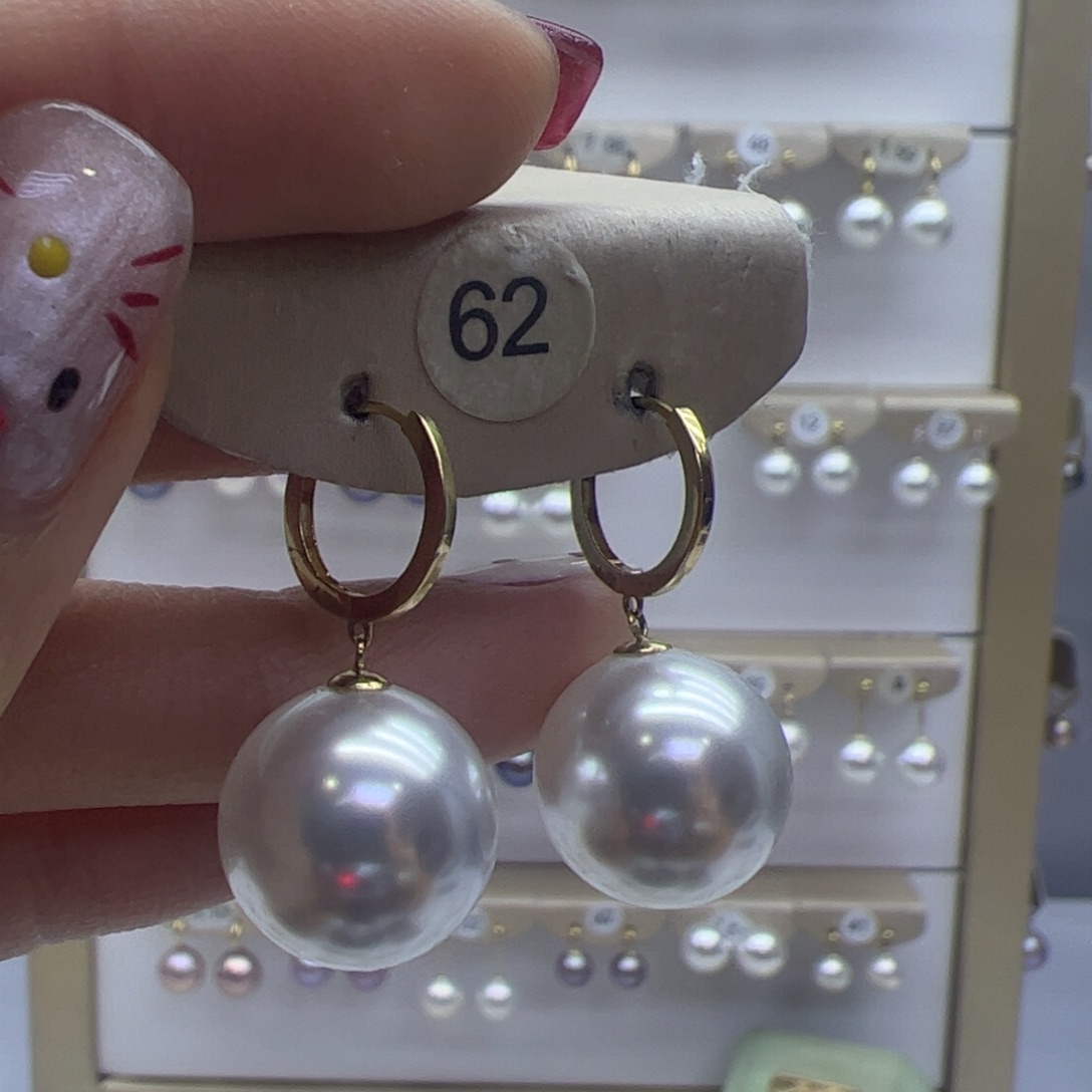 淡水珍珠耳饰18K金镶嵌