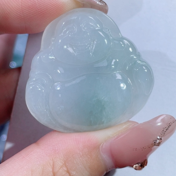 翡翠未镶嵌颈饰佛公