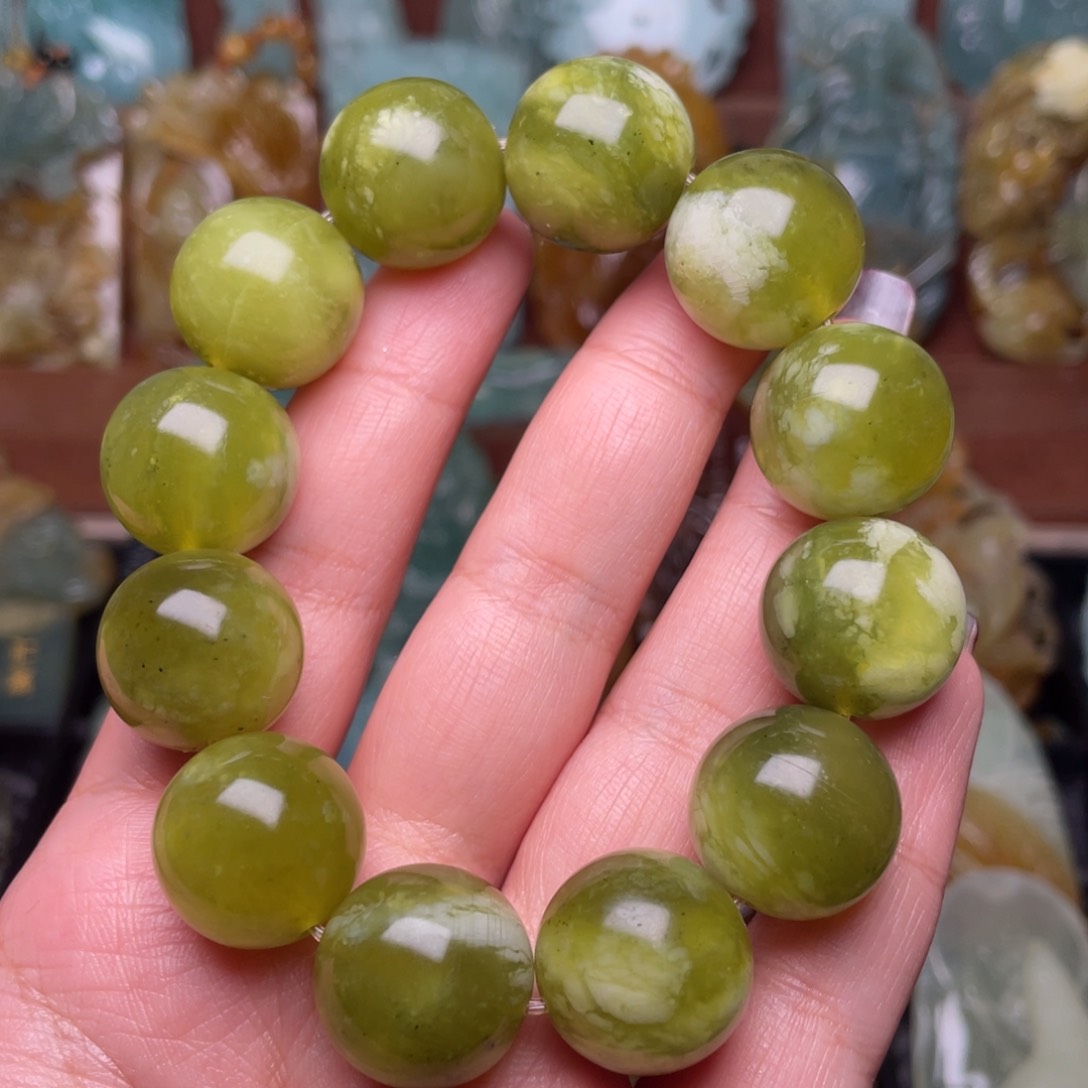 蛇纹石玉手链未镶嵌和****葵