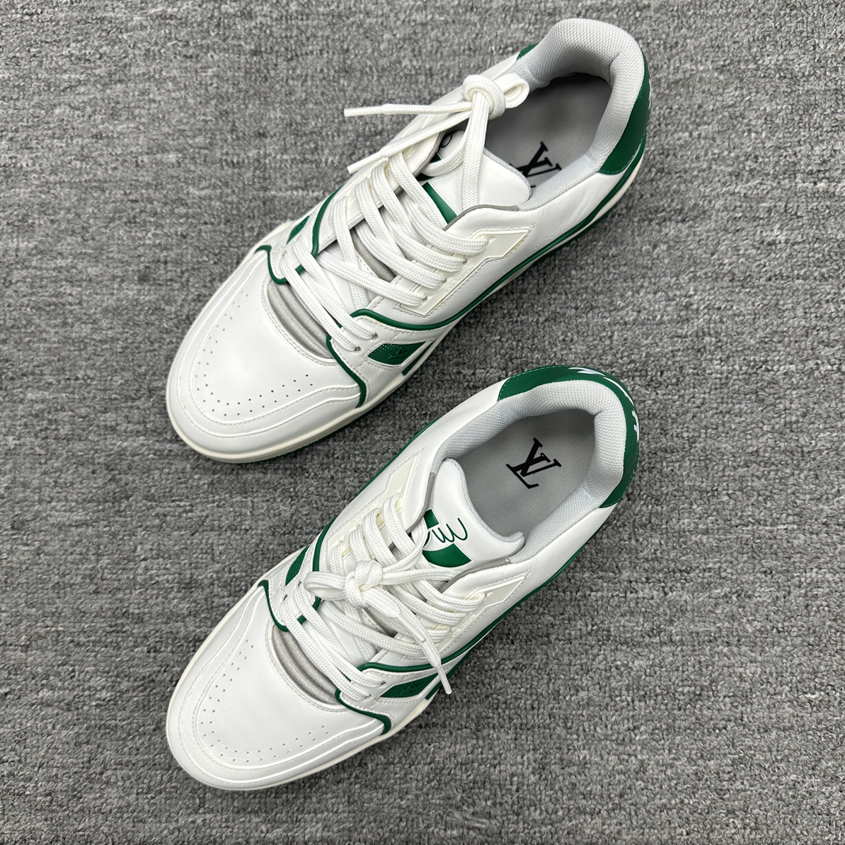 未使用 LouisVuitton/路易威登 40.5 lv trainer 初代白绿色板鞋 