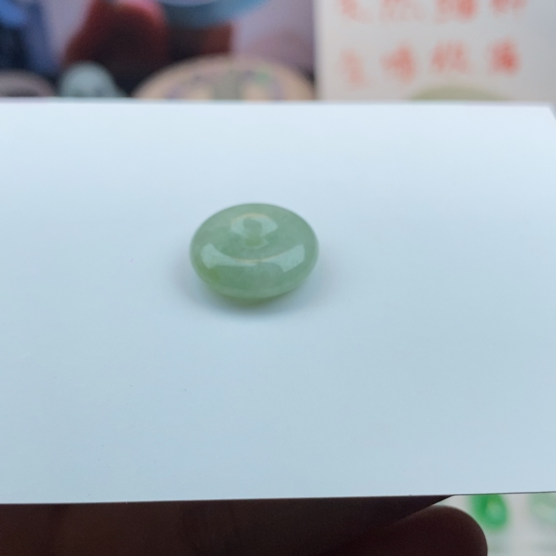 翡翠散珠小扣子66666