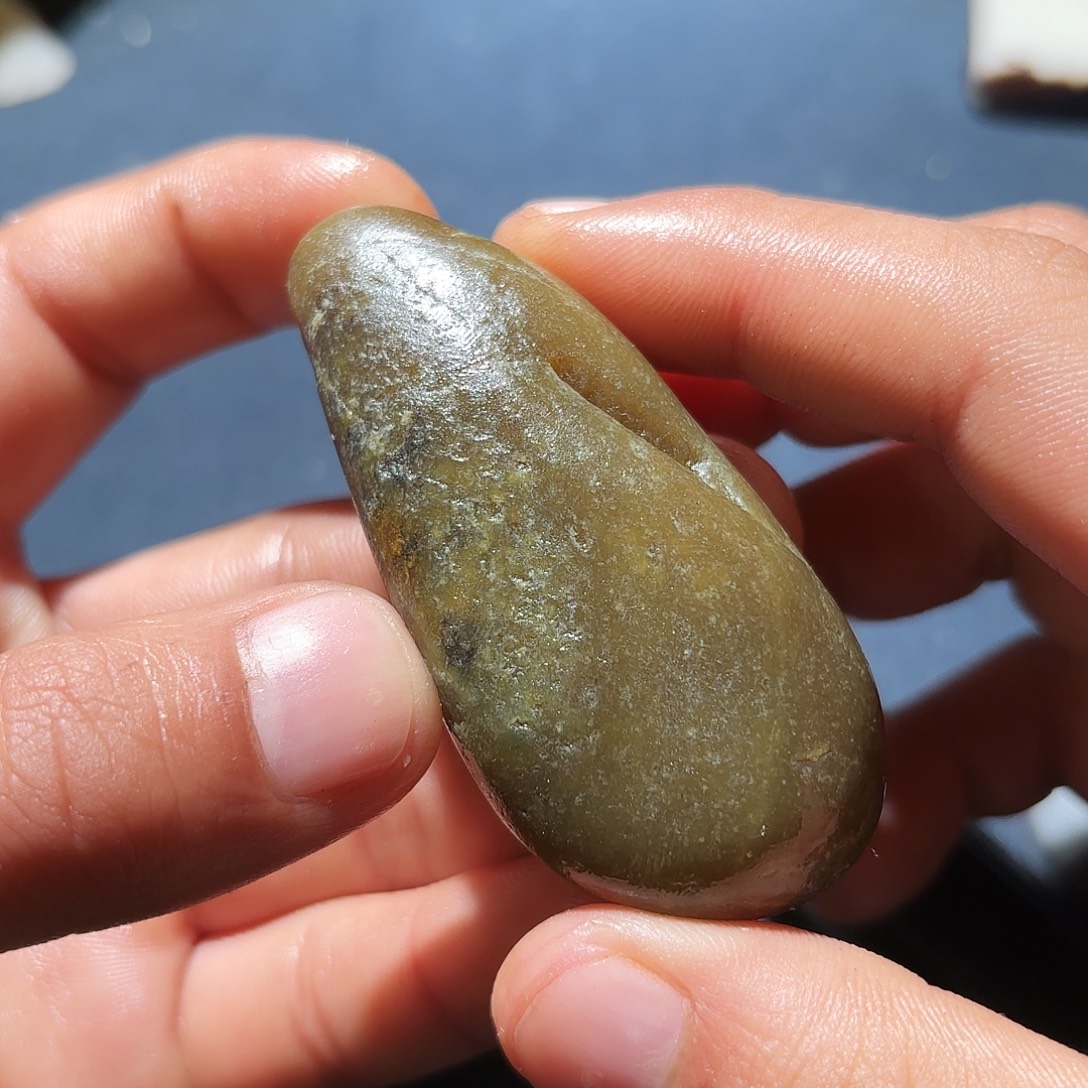 和田玉（糖玉）未镶嵌挂件