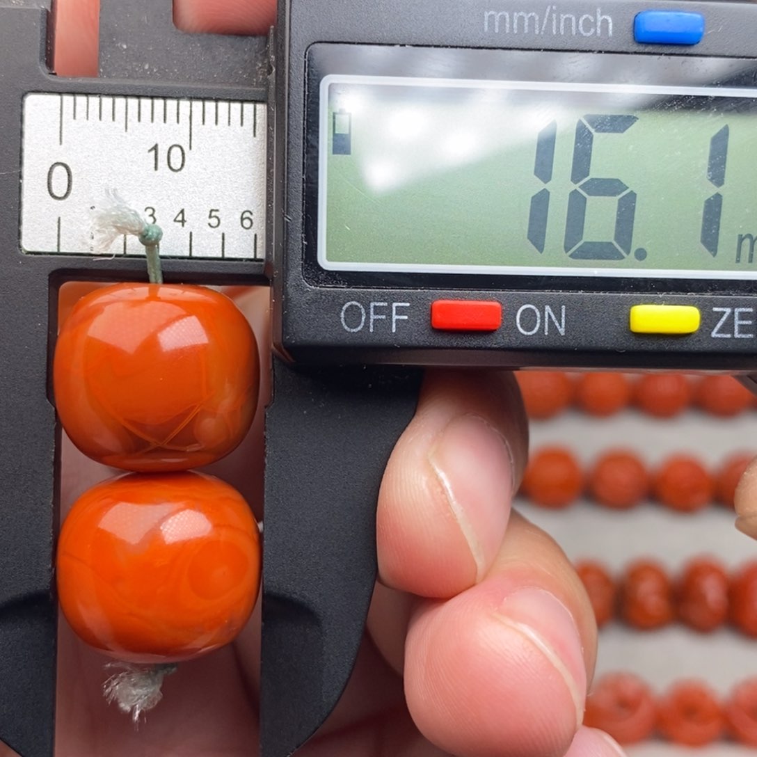 南红玛瑙配饰未镶嵌微瑕