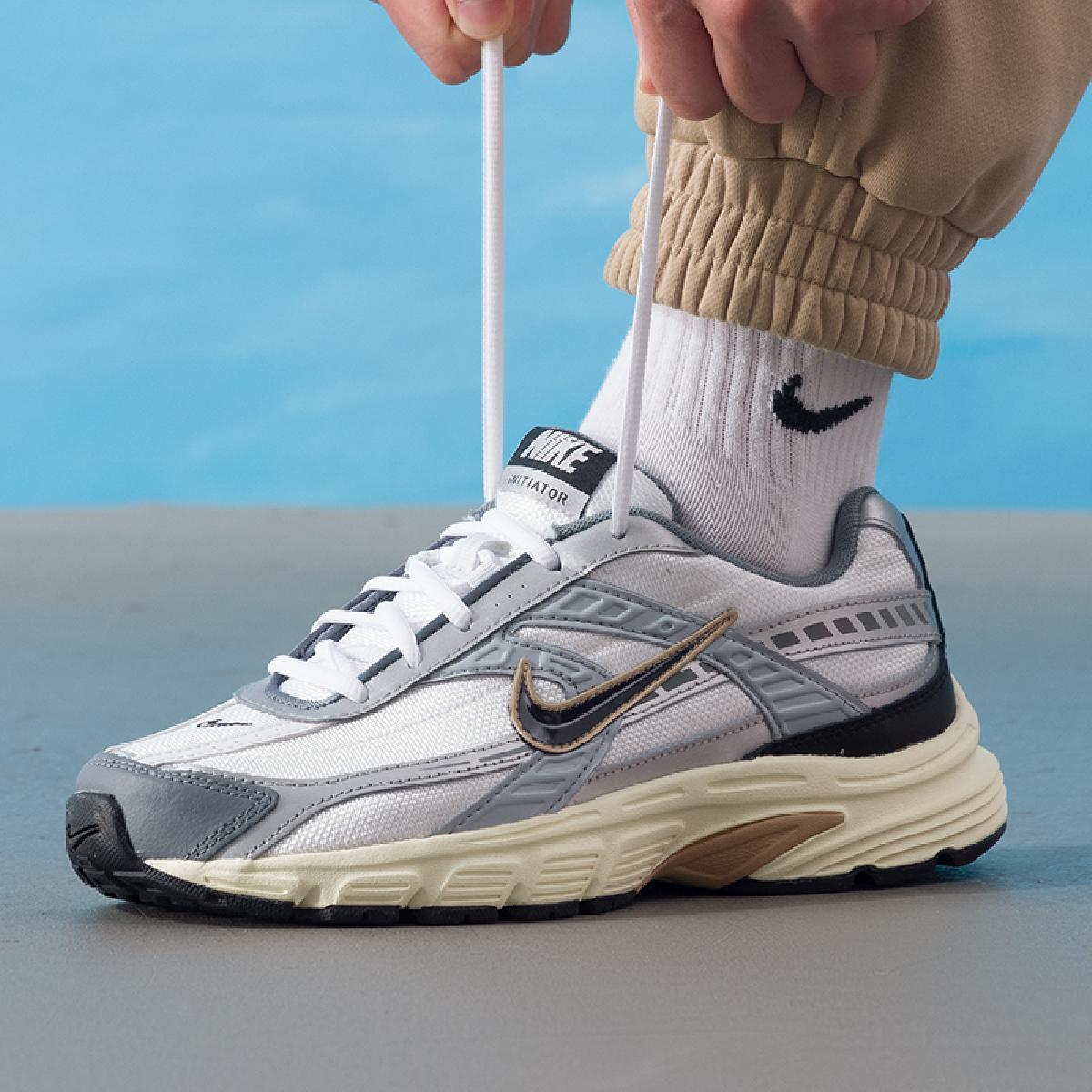 耐克｜NIKE INITIATOR男士白色运动休闲鞋IO7609-101
