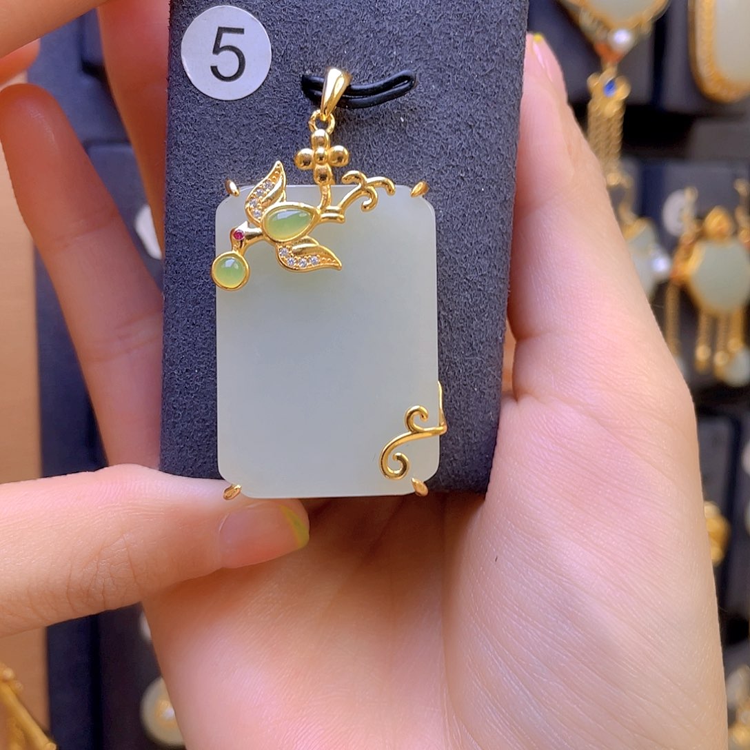 和田玉颈饰银S925镀金镶嵌