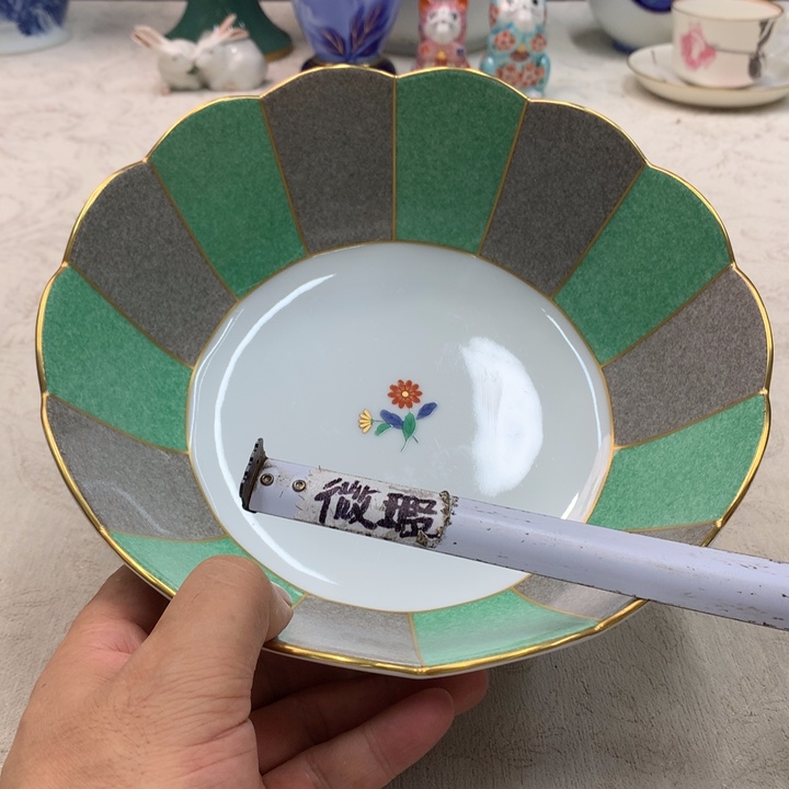 瓷片哈哈哈哈哈哈我
