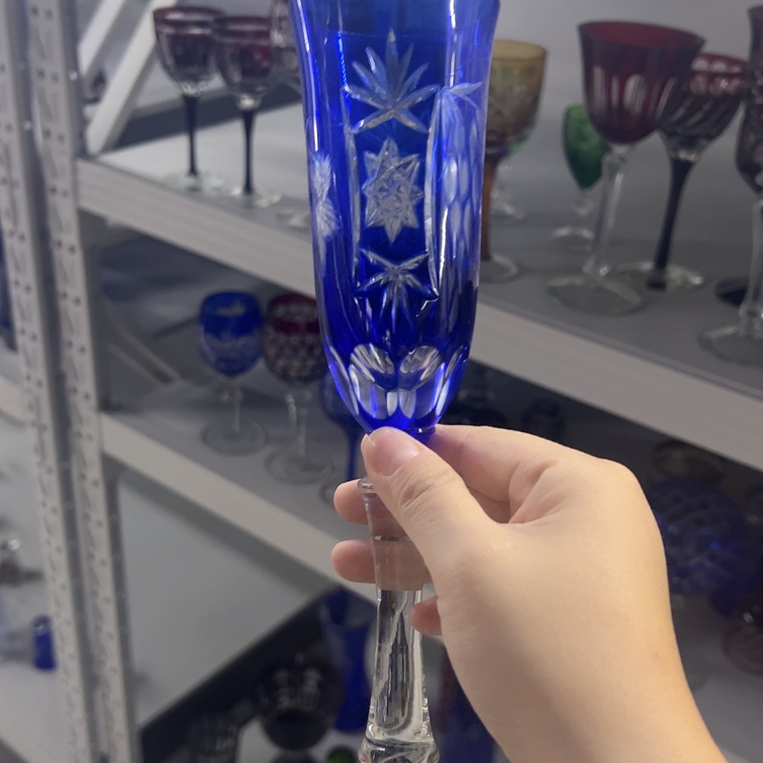 水晶玻璃平底款微瑕一个
