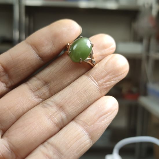 云***端和田玉未镶嵌戒指